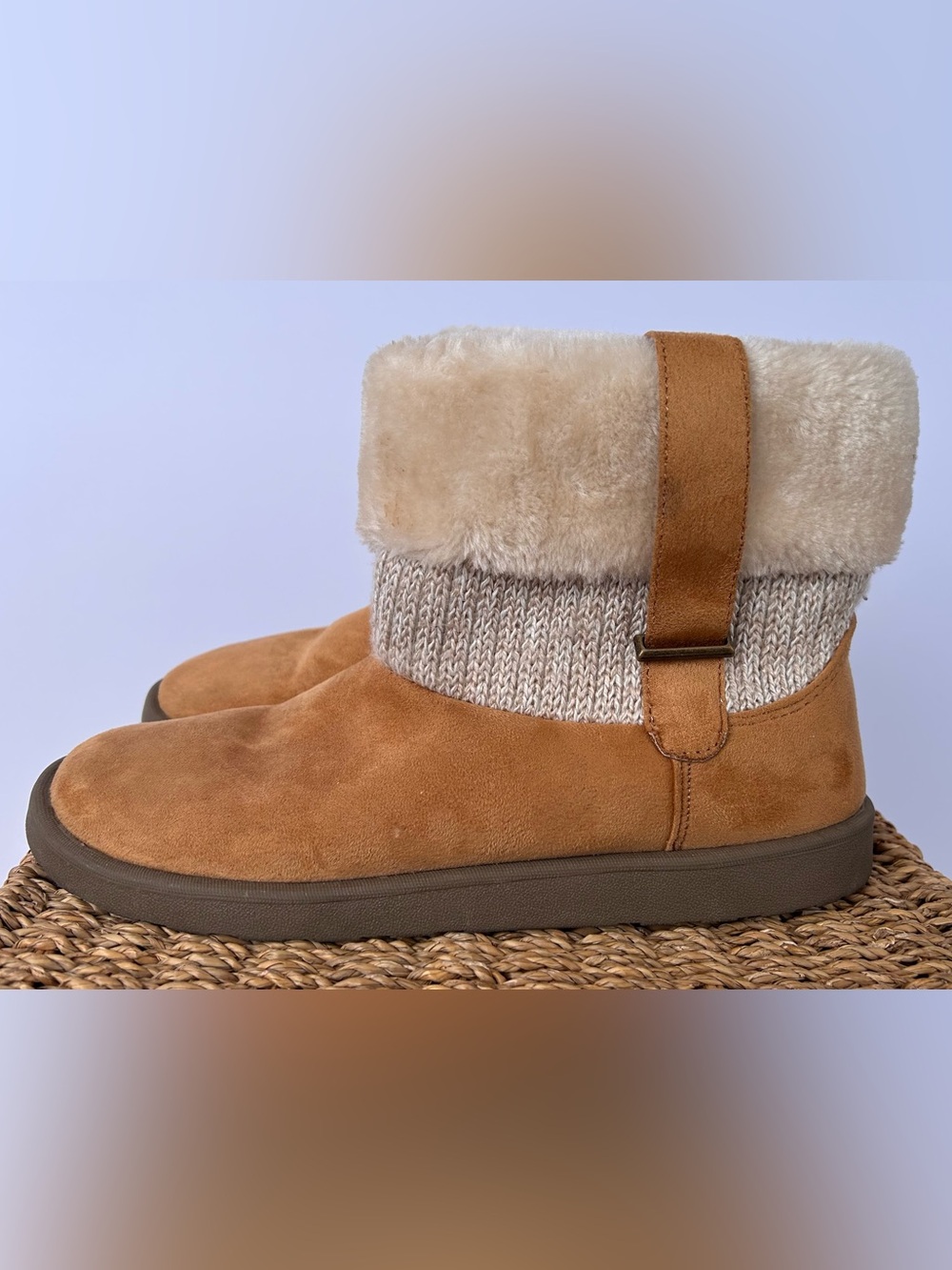 Life Stride Women’s Frozen Snow Booties in Hickory Faux Suede/Rib Knit Size 10M